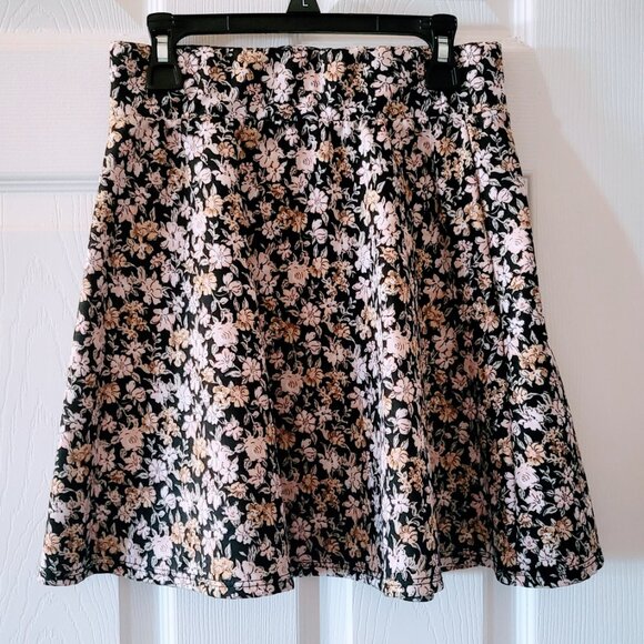 BEAUTIFUL 2-PIECE BUNDLE of BNWT Sz 5 Jeans/EUC Precious Floral Skirt-SO CUTE - Picture 6 of 13
